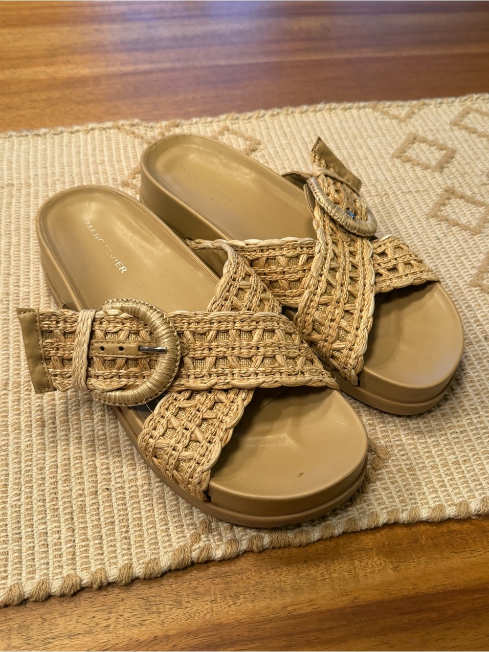 Marc Fisher Women's Welti Slide Sandals size 8.5